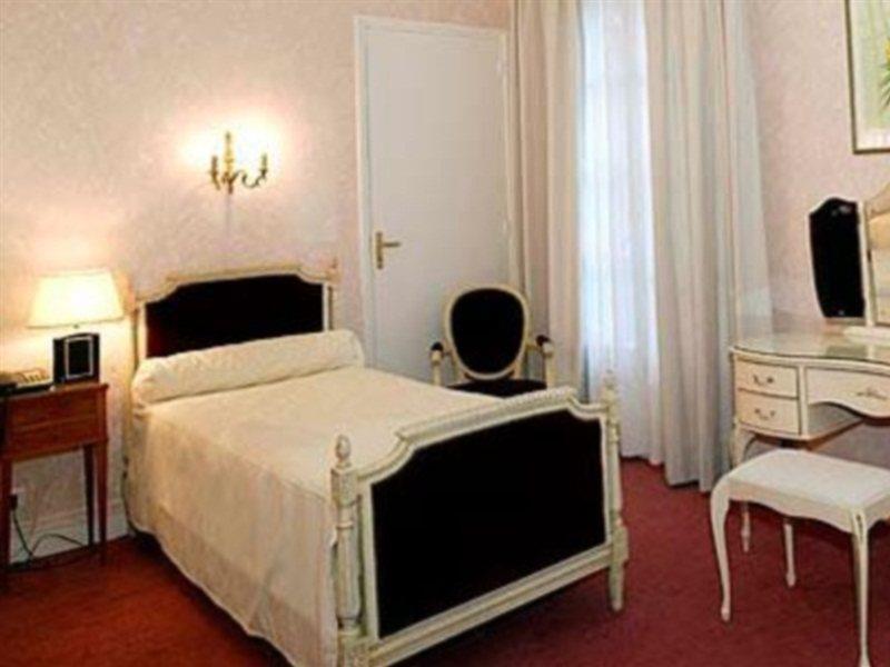 Oceania l'Hôtel de France Nantes Exterior foto